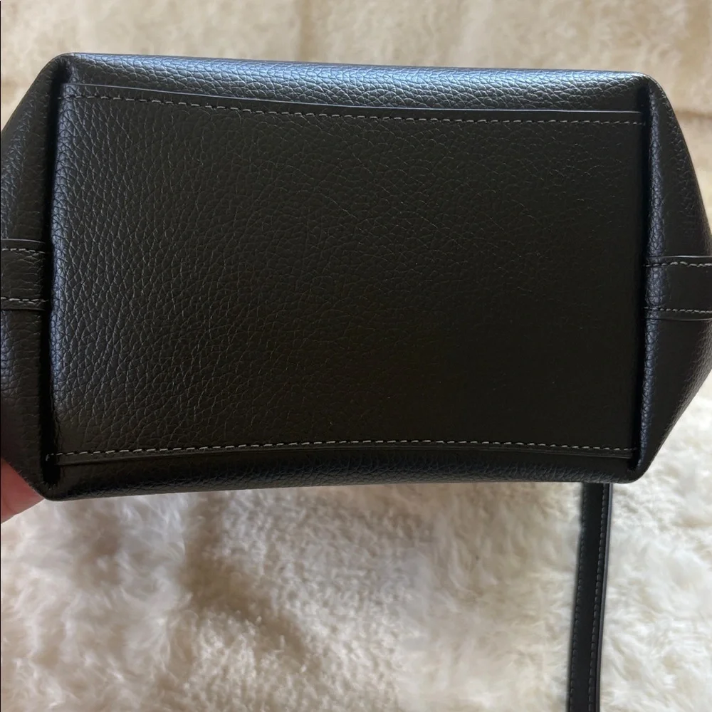 Coach Black Bucket Bag - Picture 6 of 11